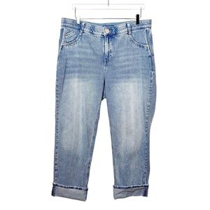 Democracy Boyfriend Light Wash Women’s Ab Solution Roll Cuff Jeans Sz 20W